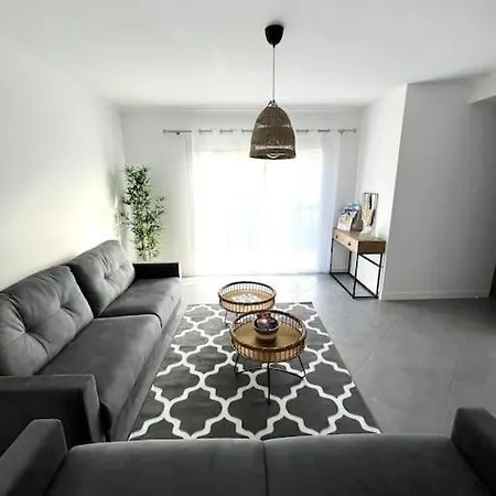Victoria #8 Persons #3 Bedrooms #terrace # Garage - Calm And Clim *